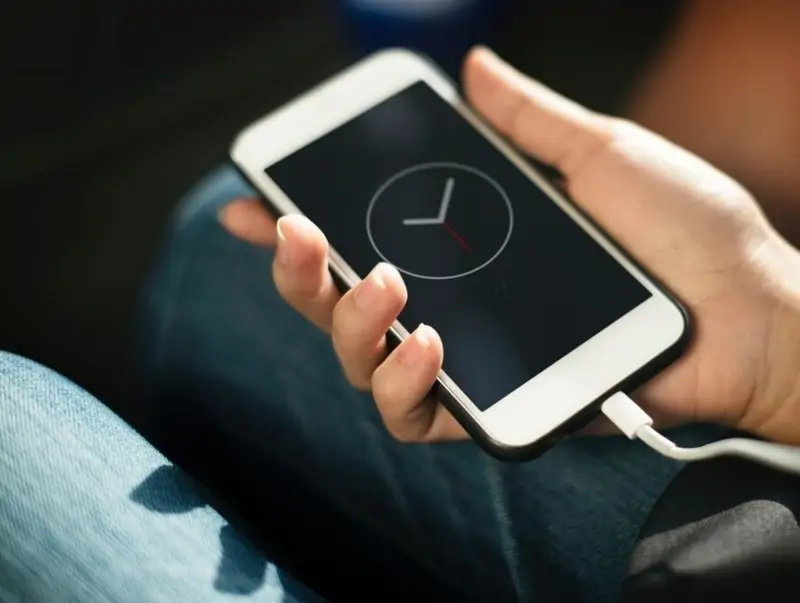 crean app permite empresas controlar horario trabajadores movil
