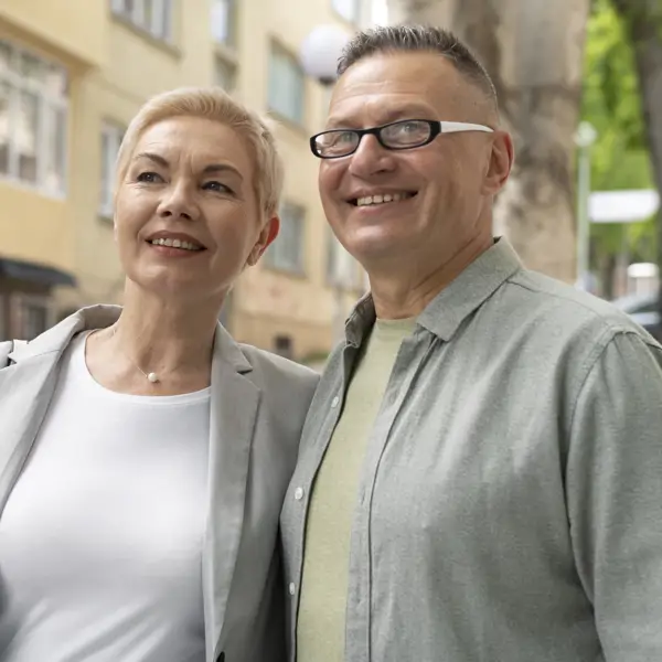 marido y mujer teniendo una cita agradable