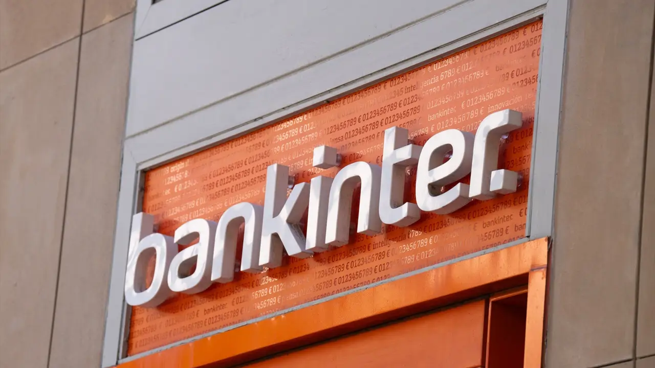 fachada banco bankinter octubre 2024 barcelona catalunya espana banca