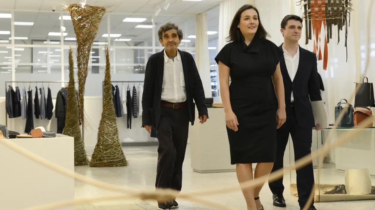 Adolfo Domínguez despide a su CEO Antonio Puente y nombra a Íñigo de Llano, de Inditex, como nuevo director general