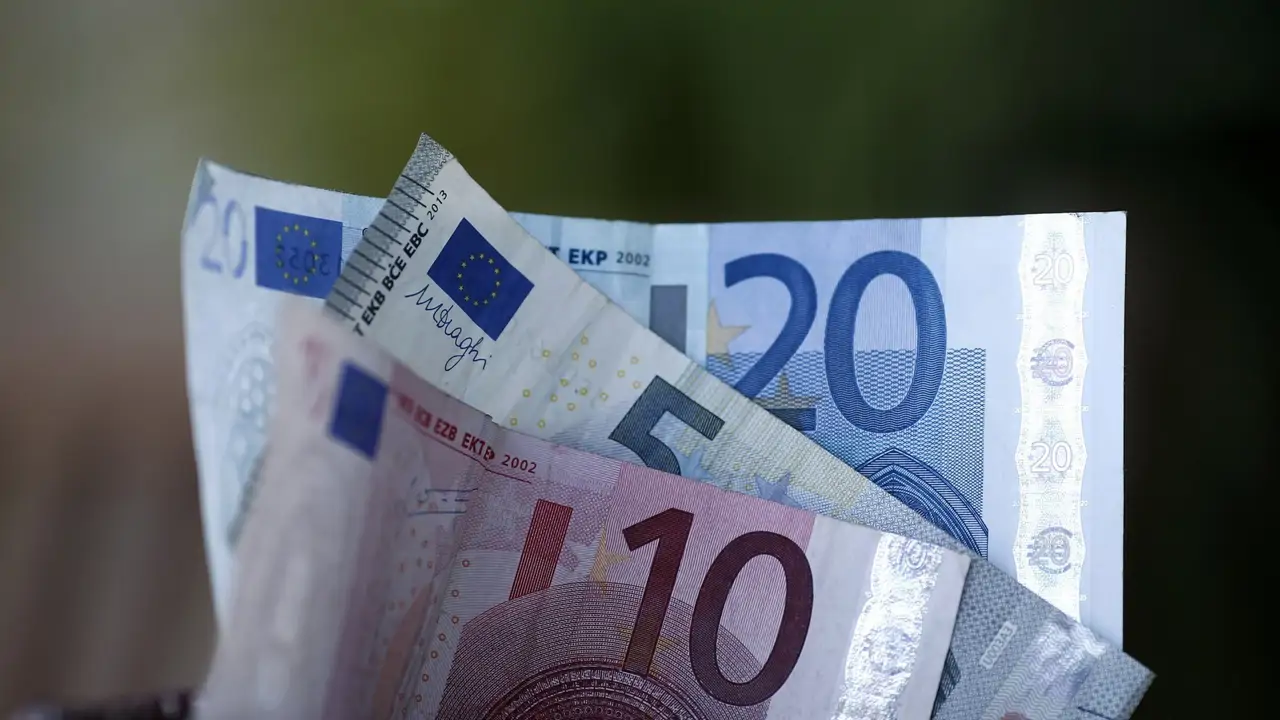 Donar en vida sale más barato que heredar (en algunas comunidades): estas son las claves