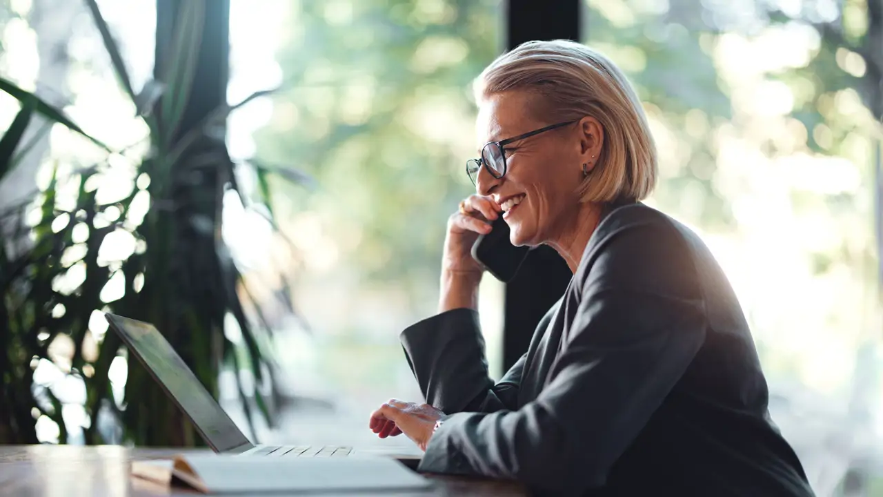 Mujer trabajo negocios longevity