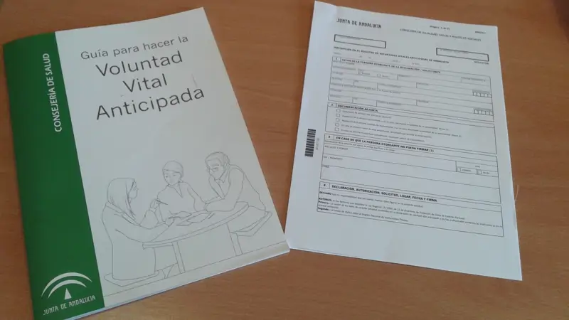 Los testamentos en vida y otras directrices médicas anticipadas incluyen instrucciones legales y escritas que indican el tratamiento que deseas recibir para ciertas enfermedades cuando no puedas tomar decisiones por ti mismo