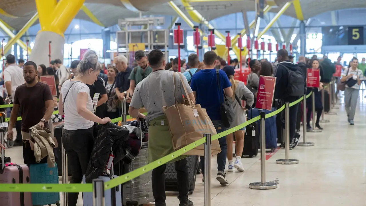La economía española pierde fuelle exterior pese al buen momento del turismo