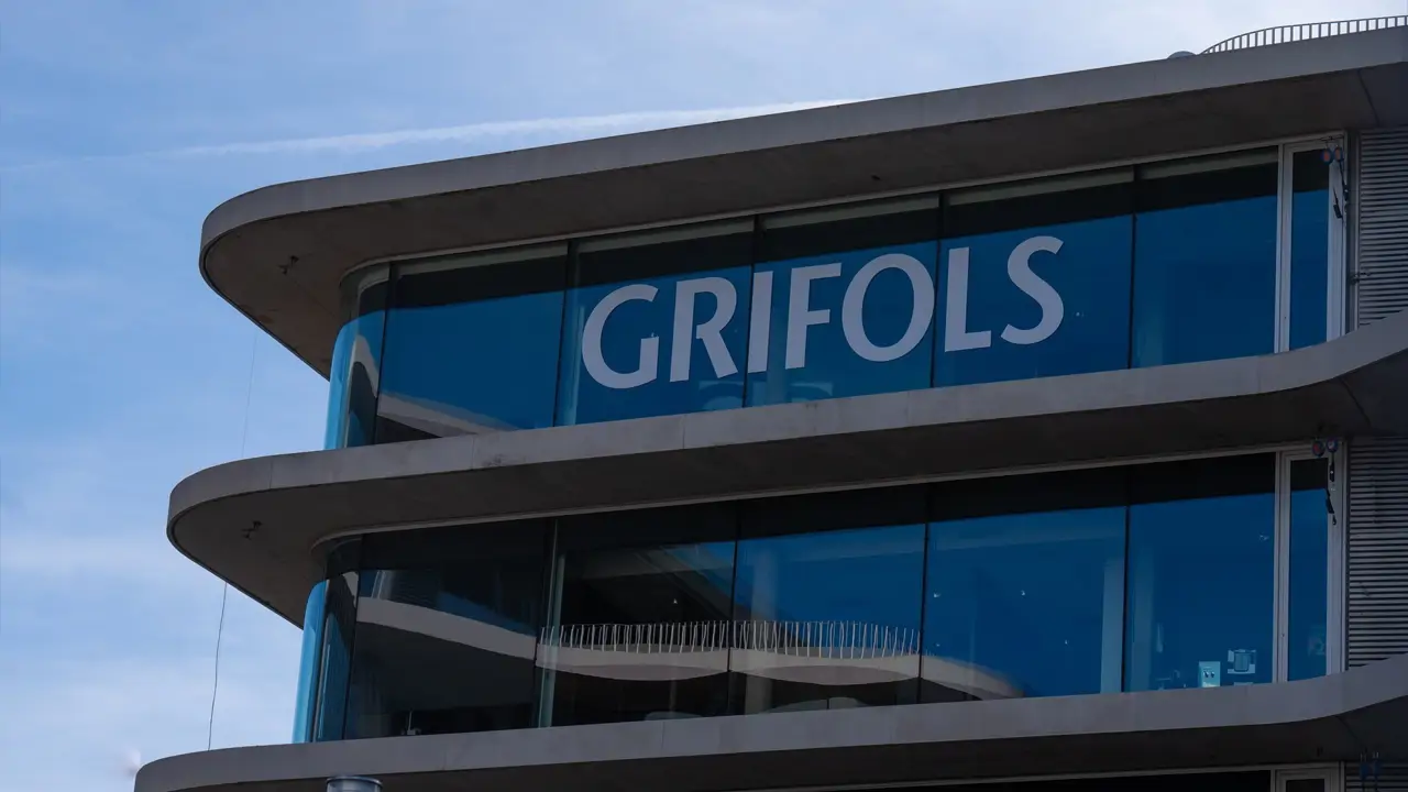 Fachada de Grifols en Barcelona
